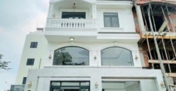 NHÀ MỚI 5 TẦNG, XE HƠI ĐẬU TRONG NHÀ, 7X12M, FULL NỘI THẤT