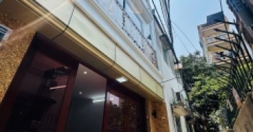 NHÀ ĐẸP  XÂY MỚI CỨNG- FULL NỘI THẤT ĐẸP LONG LANH-6 TẦNG THANG MÁY ÊM RU -KHÁCH CHỈ VIỆC SÁCH VALI ĐẾN Ở