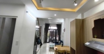 ♥ Nhà gần Phạm Văn Nghị, ĐH Duy Tân 3 tầng đúc, chủ xây ở cực chắc, 4 tỷ nhỉnh