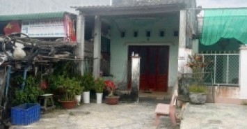 Bán nhà triều cường 3 - Tân Phước - LaGi giá ngộp 950 triệu gần Biển