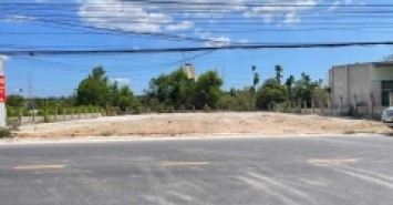 Bán đất MT Hùng Vương 1594m2 giá 14,9 tỷ