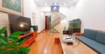 BÁN NHÀ LÊ TRỌNG TẤN -HÀ ĐÔNG,GIÁ  HƠN 5,4 TỶ.NHÀ ĐẸP LONG LANH