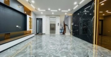 Bán siêu phẩm lĩnh nam nhà 7 tầng thang máy long lanh phân lô vỉa hè ô tô dừng đỗ hoàng mai