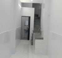 Nhà mới 3 tầng Dương Bá Trạc P2 Q8. Giá chỉ 2.86 tỷ TL