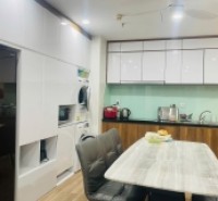 Bán nhà Trần Hưng Đạo, 45m2, 5 tầng, mặt tiền 4m, 14.9 tỷ, kinh doanh đỉnh