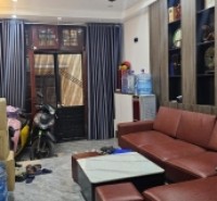 Bán nhà tương mai siêu hiếm 4 tầng long lanh dân xây phân lô 5M ô tô dừng đỗ hoàng mai