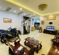 Bán nhà 160m², 2 tầng, 3PN, 4WC, Trường Thọ, Thủ Đức - 9.1 tỷ