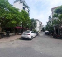Siêu phẩm Lâm Hạ view vườn hoa, 81m x 5 tầng, mặt tiền 6m, vỉa hè, 3 ôtô tránh nhau