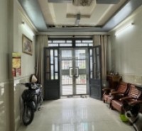 Bán nhà hẻm xe tải - 3 tầng (4x14m) - nhà đẹp vào ở ngay - ngay trung tâm Quận 8 - chỉ nhỉnh 5 tỷ. Lh: 0939345129
