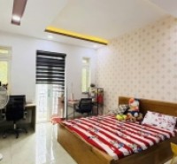 NHÀ MỚI XÂY - HƯƠNG LỘ 2 - BÌNH TRỊ ĐÔNG A - 5 TẦNG - ĐẦY ĐỦ CÔNG NĂNG (6WC) - HẺM XE HƠI - 57M2 - GIÁ HỢP LÝ NHỈNH NHỎ 7 TỶ