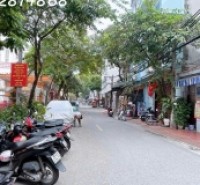 BÁN GẤP MẢNH ĐẤT ĐẸP TẠI XUÂN ĐỈNH-DT 440M²- MẶT TIỀN 13M - GIÁ CỰC SỐC CHỈ 150 TRIỆU/M² -OTO TRÁNH KINH DOANH