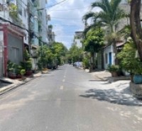 BÁN ĐẤT TẶNG NHÀ CẤP 4 ĐƯỜNG 6M Ô TÔ ĐẬU CỬA, GẦN SÂN BAY TIỆN DI CHUYỂN MÀ KHÔNG ỒN, LH 0965526259 THÚY