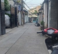 Nhà Riêng gần chợ GIỒNG Nguyễn Duy Trinh,Bình Trưng Tây, Oto đổ cửa,yên tỉnh,Gía 6,6 tỷ